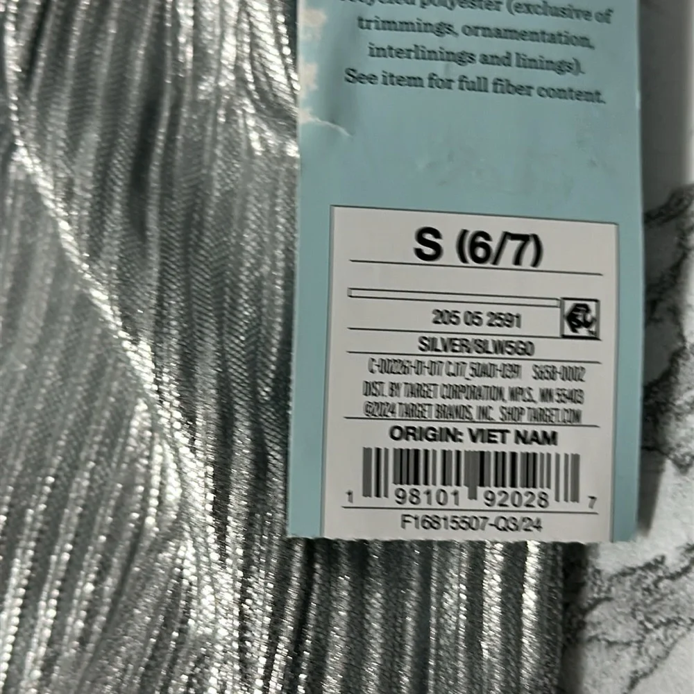 Cat & Jack Girls Party Silver Pleated Skirt Size S (6-7)